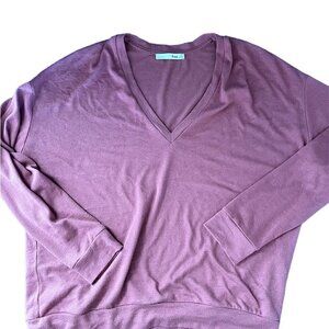 Wilfred free size medium raspberry v neck long sleeve